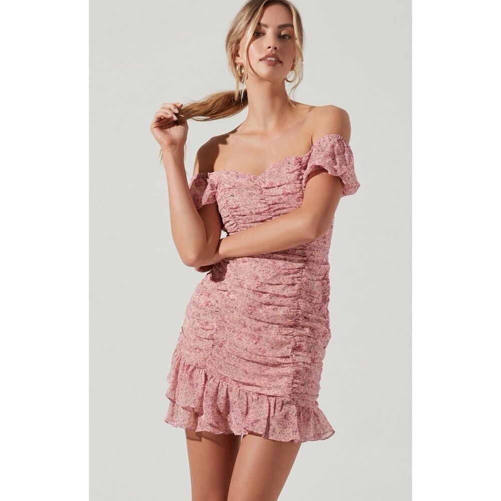 ASTR the Label Coquette Pink Ditsy Floral Ruched Cottagecore Mini Dress Medium